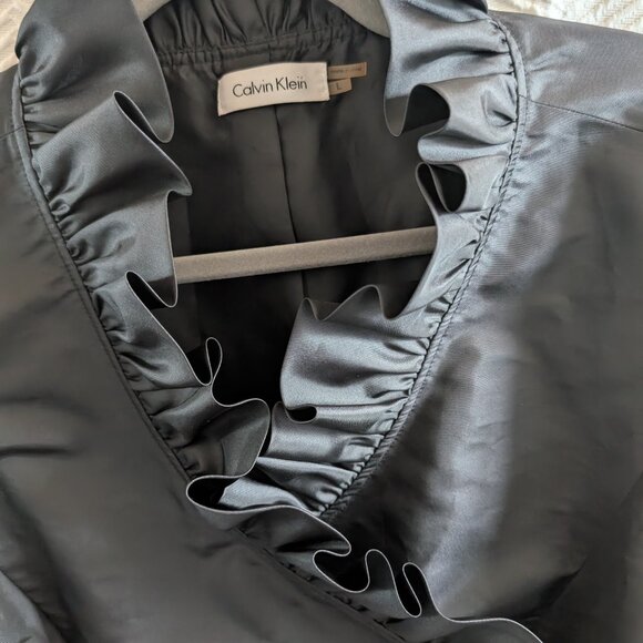 Calvin Klein Black Ruffle Trim Lightweight Blazer Jacket Evening Size Large - Picture 4 of 14